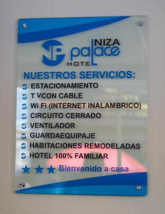 Hotel Niza Zona Piel León de los Aldamas Extérieur photo