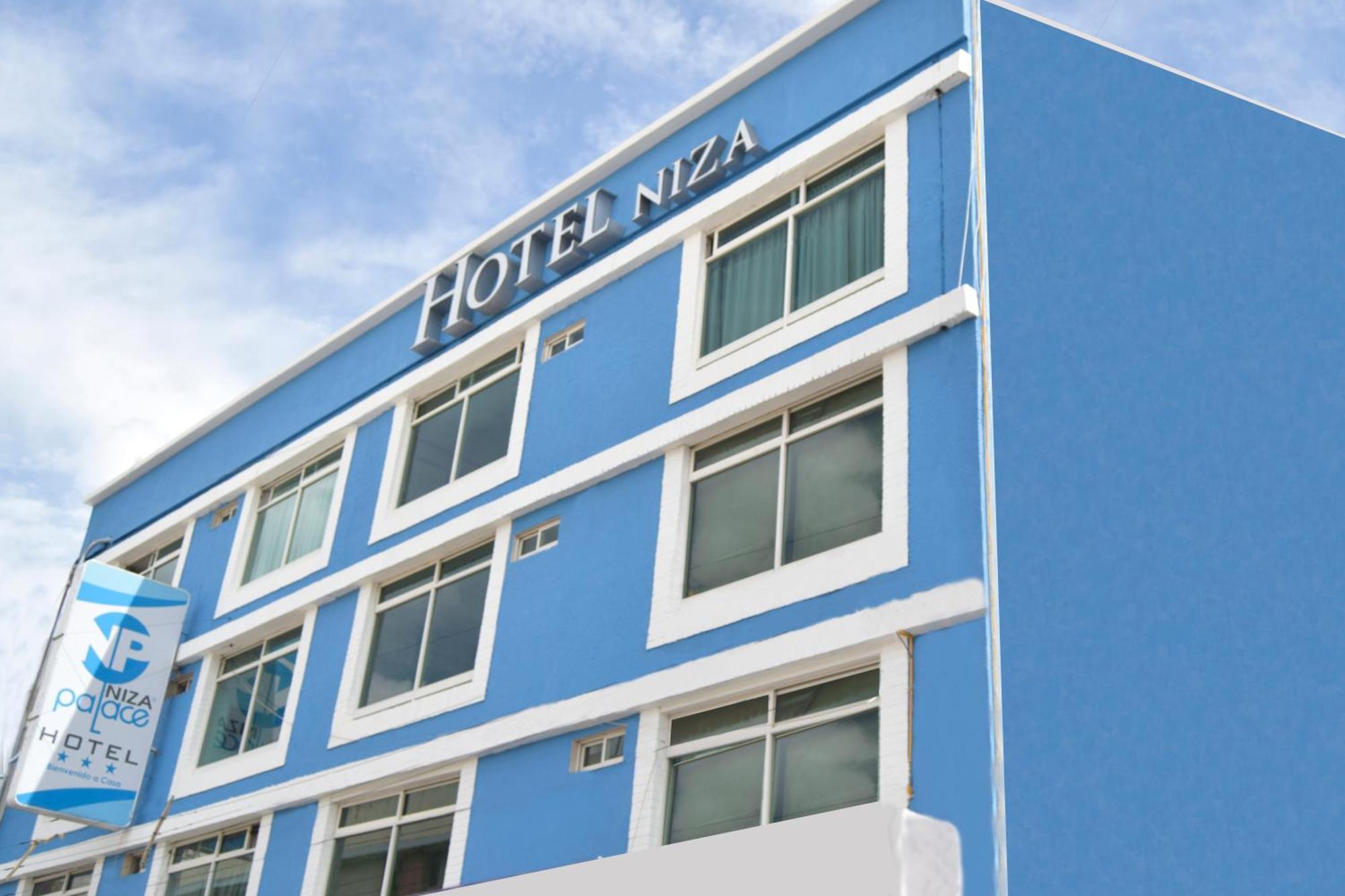Hotel Niza Zona Piel León de los Aldamas Extérieur photo